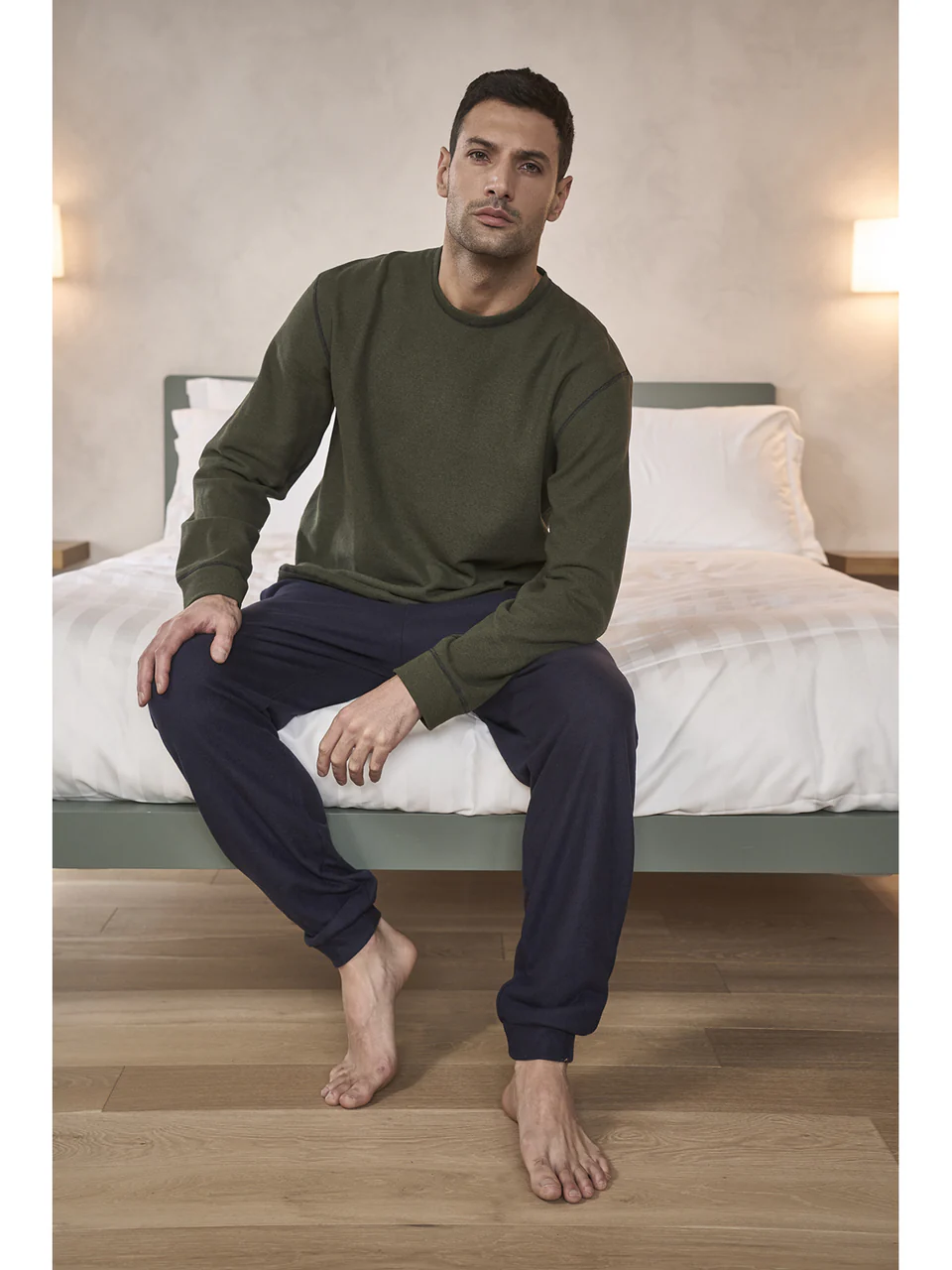 Crew neck reversible pajama with DOUBLE FACE