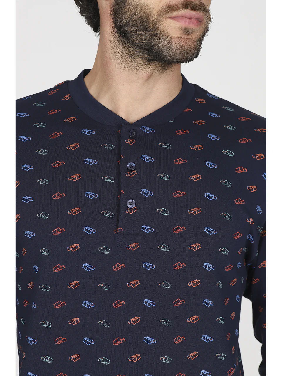 Pajamas with serafino collar in warm interlock pure cotton, sleds design
