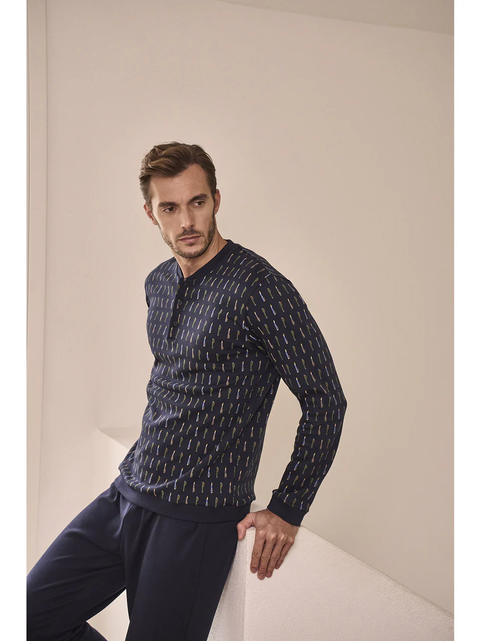 Long-sleeved pajama set in warm pure cotton interlock with fountain pen design