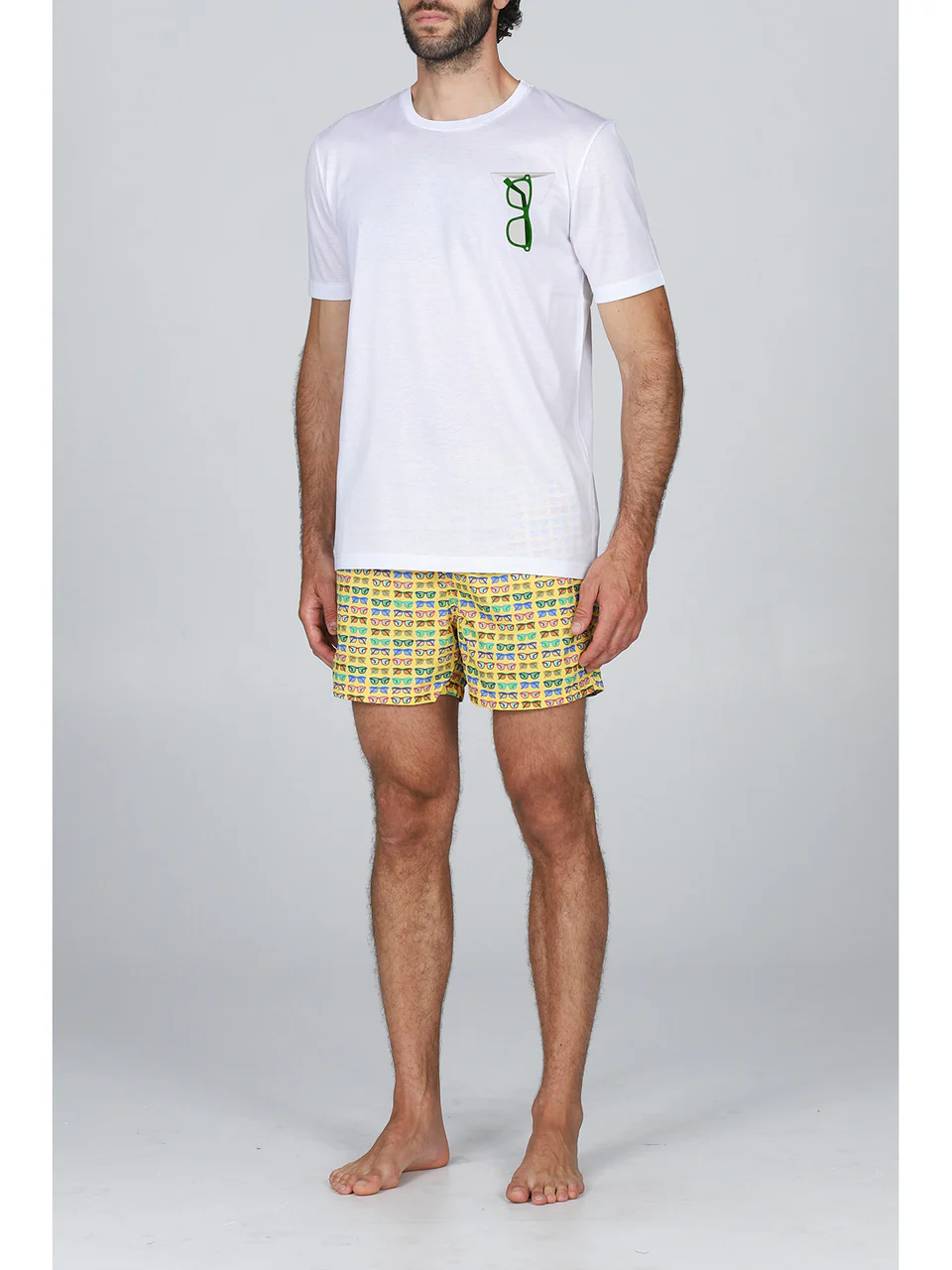 T-shirt in white mercerized cotton jersey, coordinate with beach shorts