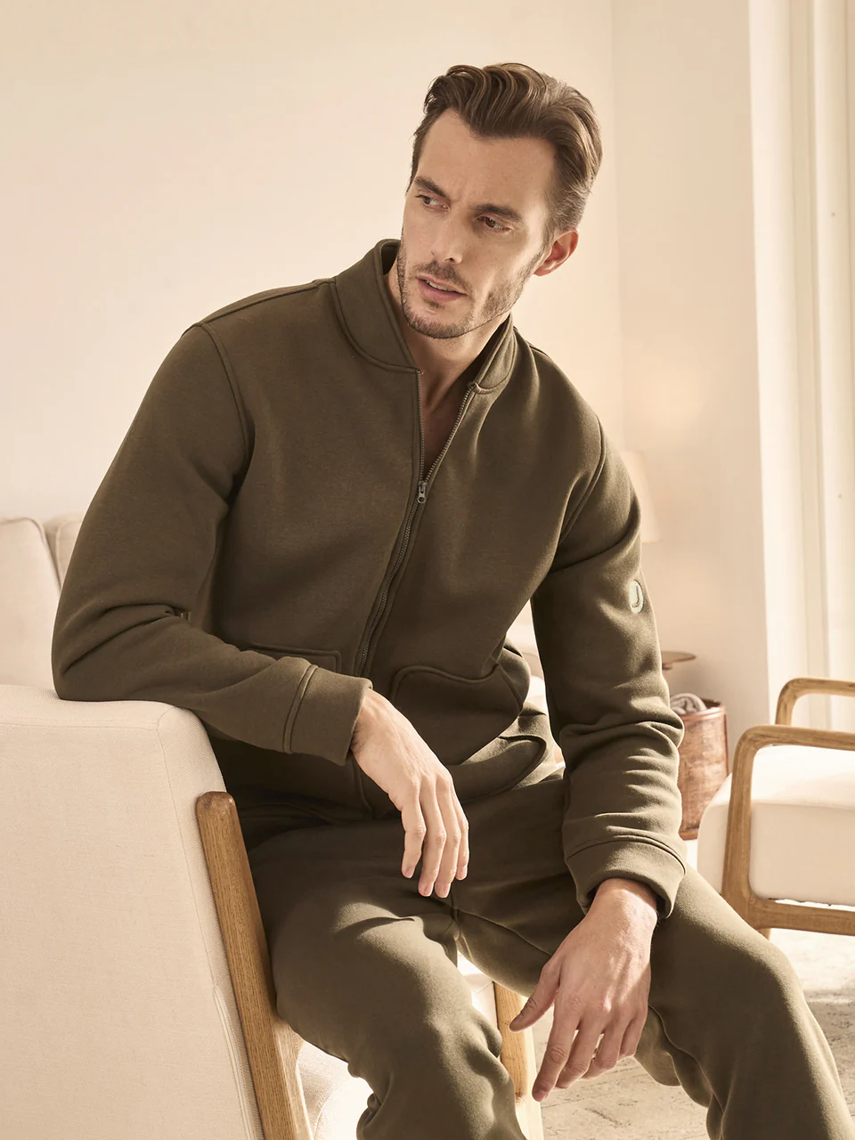 Open tracksuit with front zip, in soft green fleece