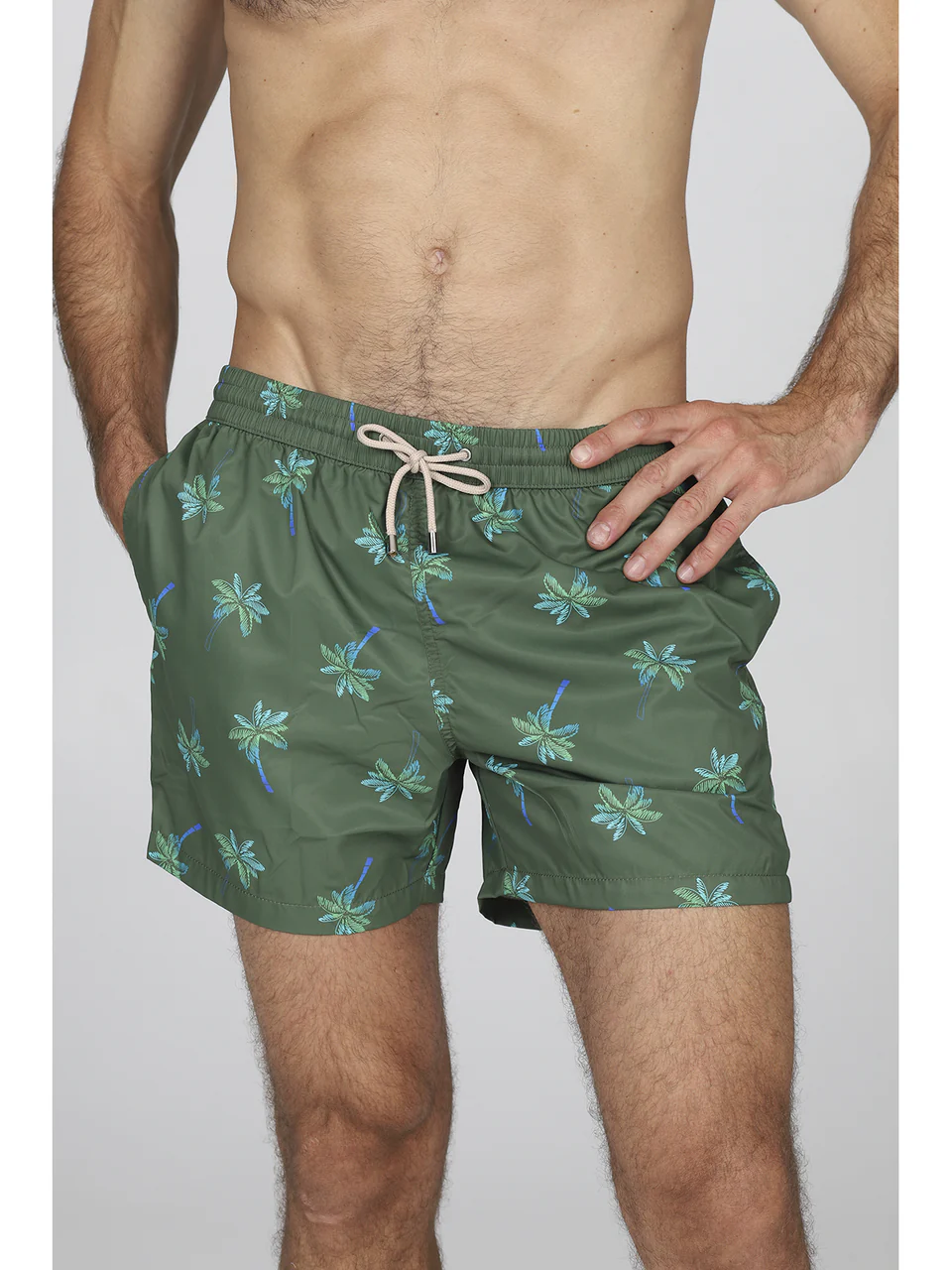 Beach shorts in lightweight microfiber fabric with palm pattern