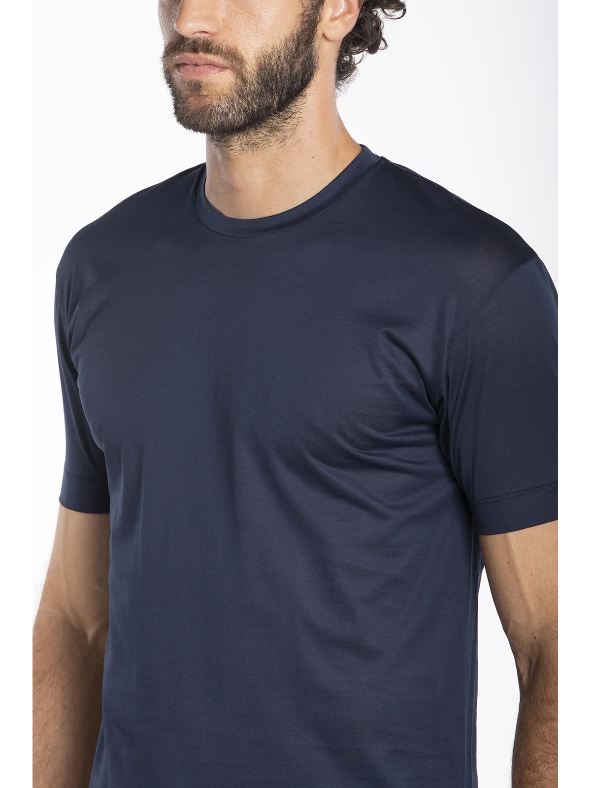 Crew neck t-shirt in pure mercerized and gas-treated cotton jersey