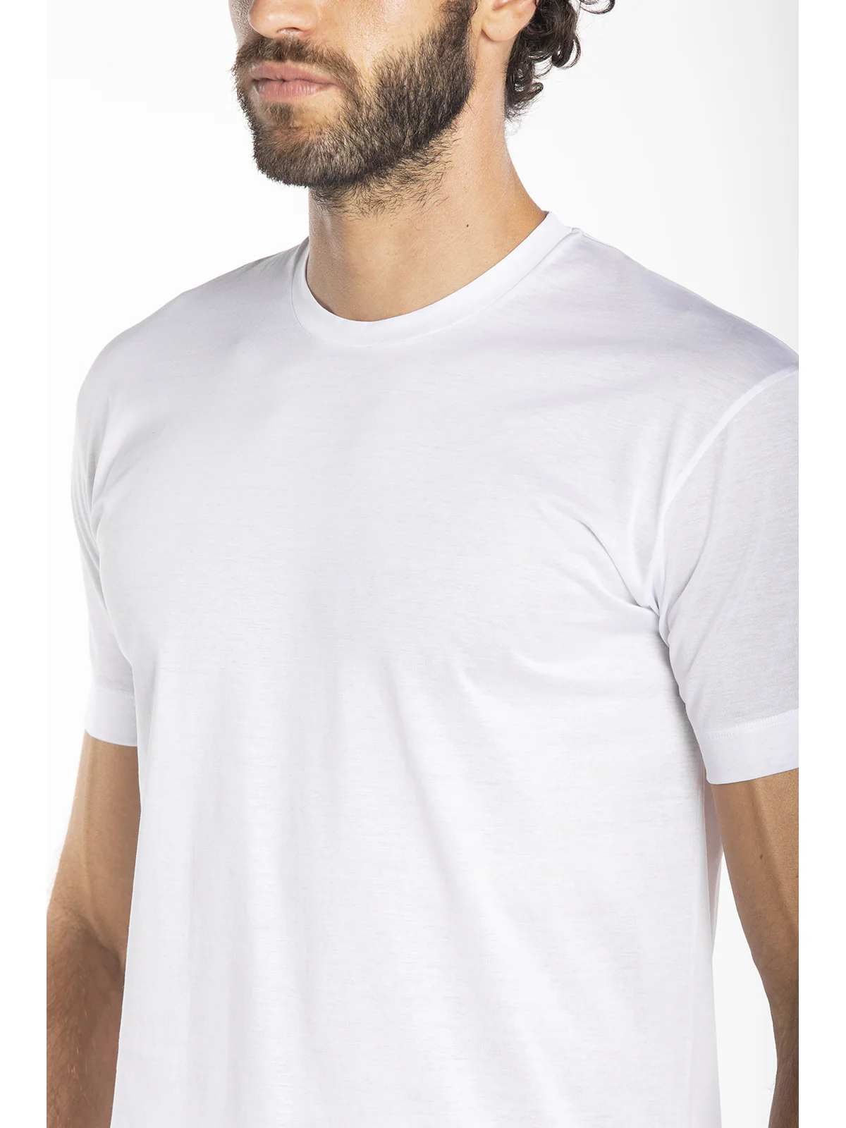 Crew neck t-shirt in pure mercerized and gas treated cotton White