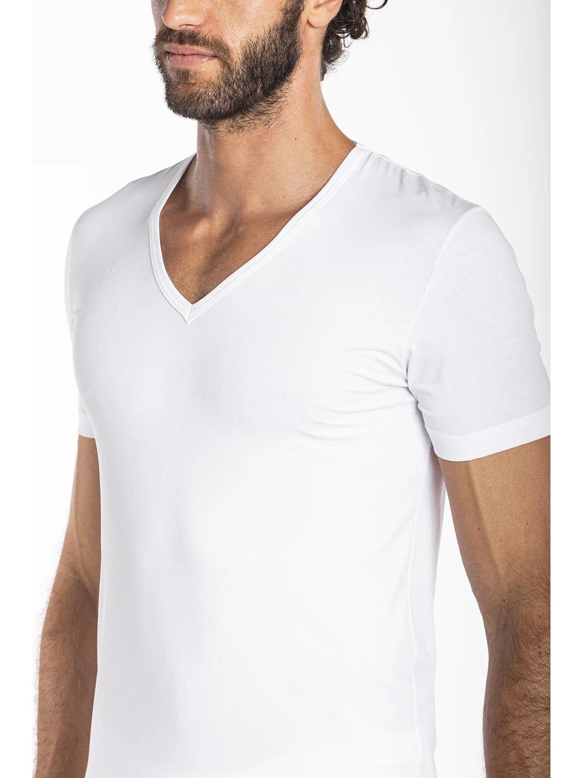 V-neck t-shirt in stretch makò cotton jersey White