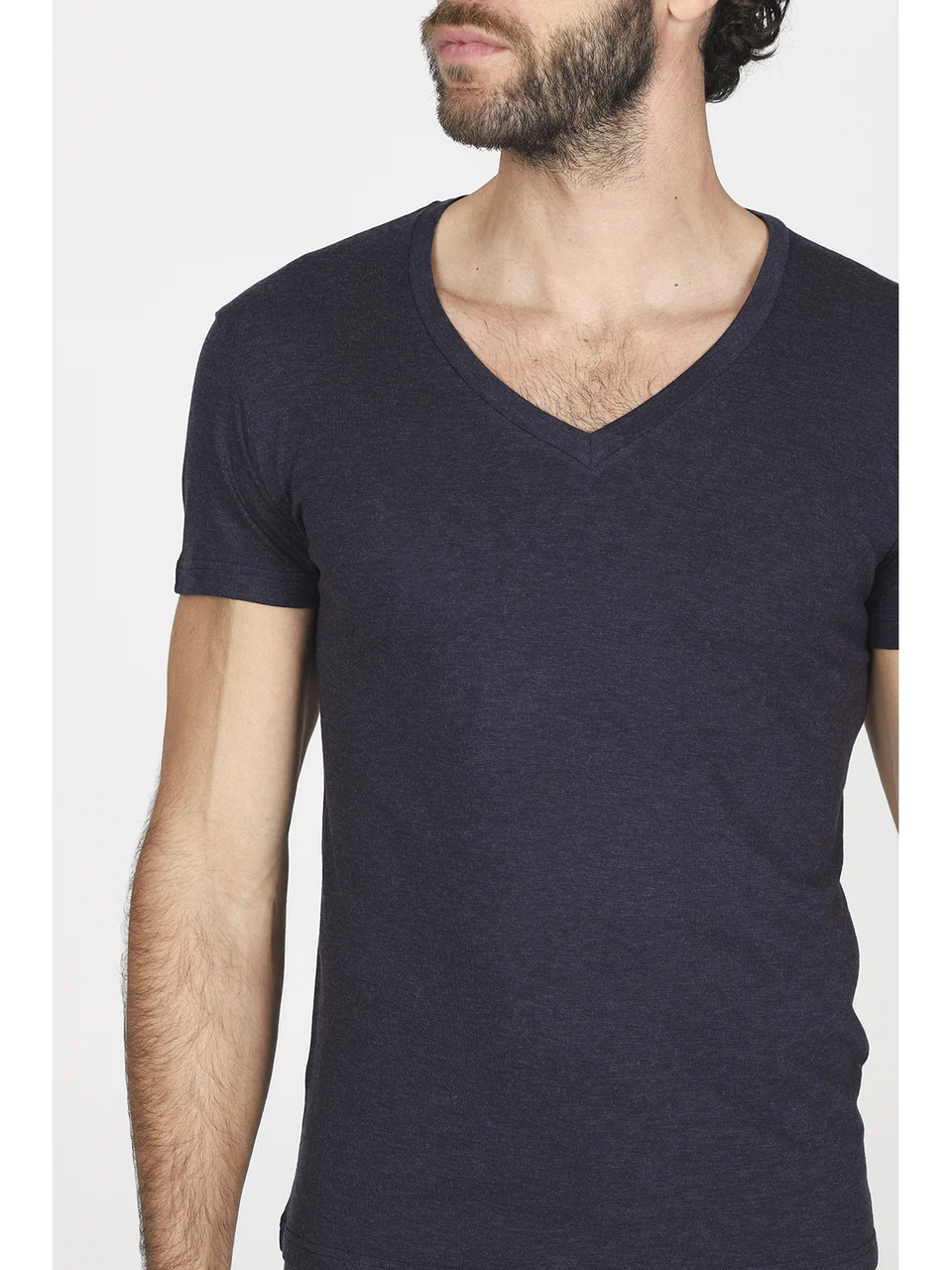 V-neck t-shirt in soft milk and wool fiber: MilkWool line