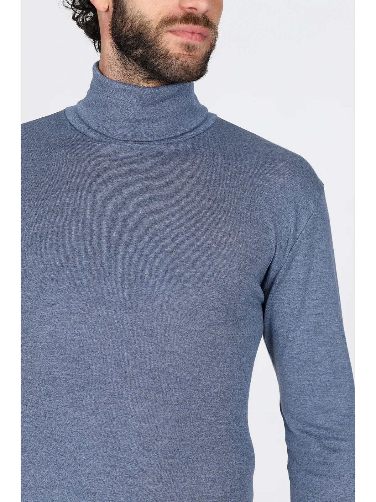 Turtleneck in pure merino wool ewoolution in solid color